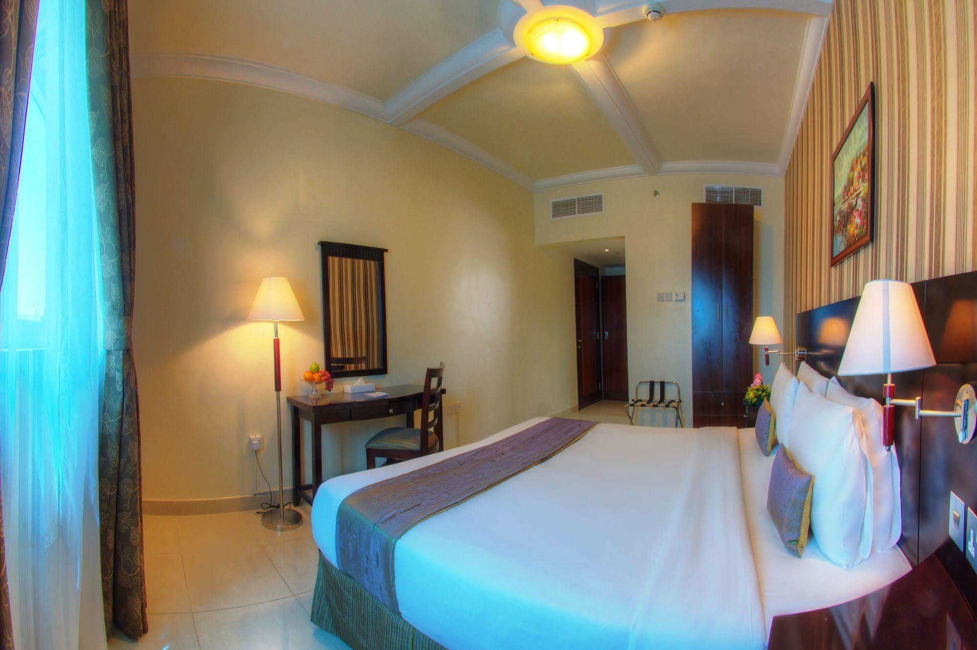 Al Mas Hotel Apartment Дубай Экстерьер фото