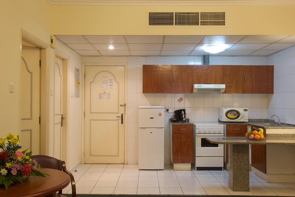 Al Mas Hotel Apartment Дубай Экстерьер фото